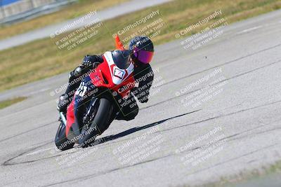 media/Apr-23-2022-Fastrack Riders (Sat) [[cb2d6ae73d]]/LEVEL 4/1PM TURN 6 OUTSIDE/